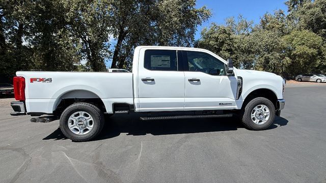 New 2026 Ford F250 XLT w/ FX4 Off-Road Package AWD/4WD image 3