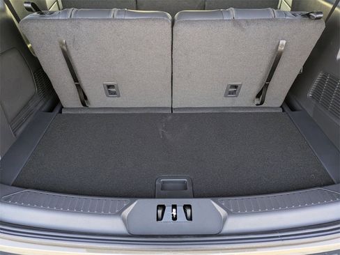 New 2026 Ford Explorer ST-Line image 7