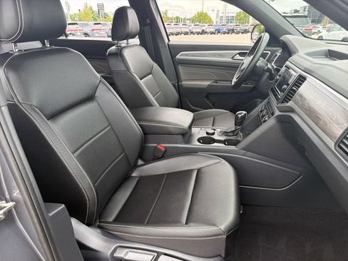 Certified 2023 Volkswagen Atlas Cross Sport SE AWD/4WD image 25