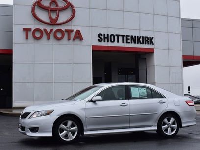 Used 2011 Toyota Camry SE w/ SE Extra-Value Pkg #1