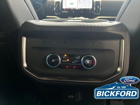 New 2026 Ford Expedition Max Platinum AWD/4WD image 9