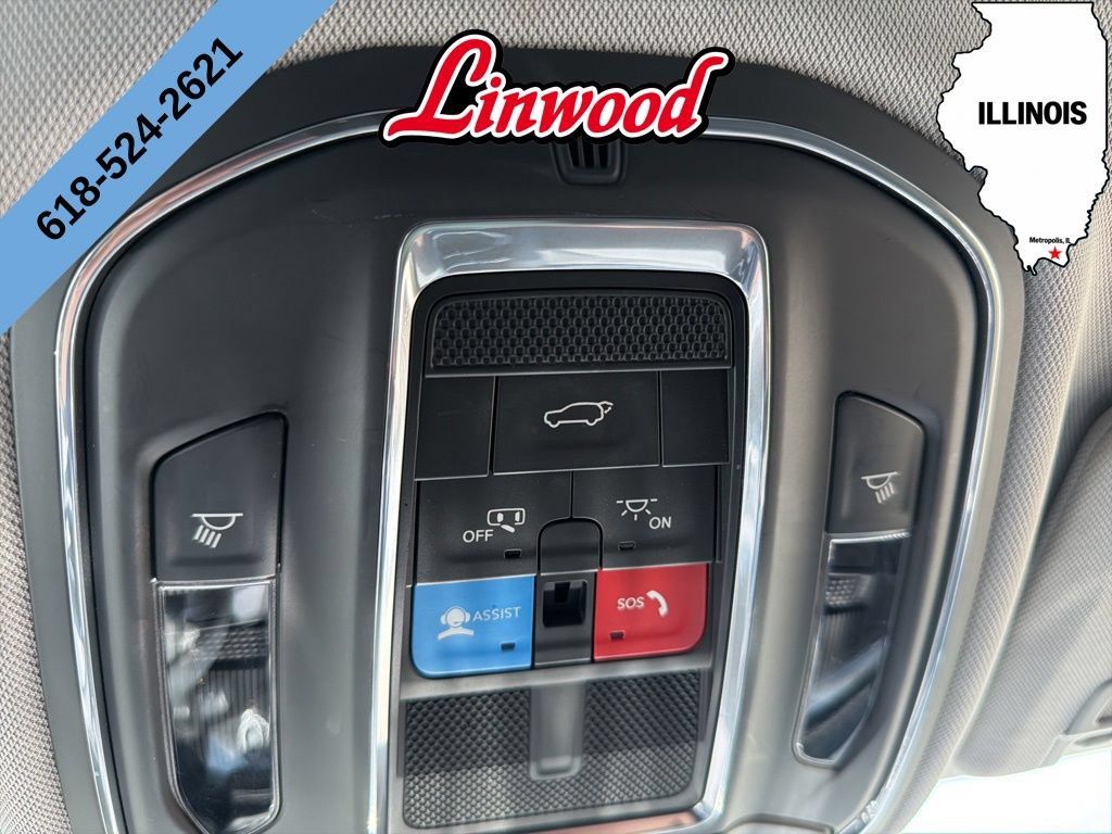 Used 2023 Jeep Grand Cherokee Laredo w/ Luxury Tech Group I AWD/4WD image 29