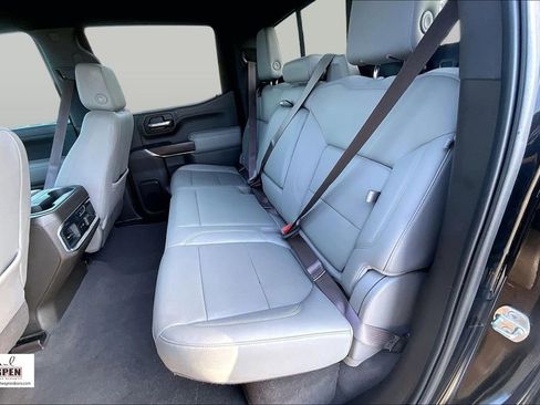 Used 2020 GMC Sierra 1500 SLT RWD image 26
