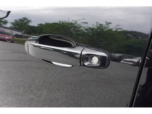 Used 2021 Chevrolet Colorado Z71 w/ Safety Package image 39