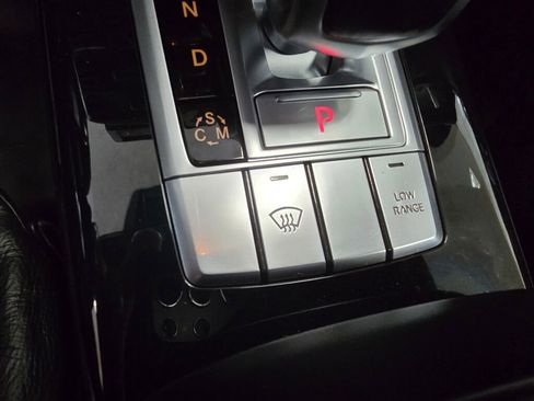 Used 2016 Mercedes-Benz G 63 AMG G 63 AMGﾮ image 39