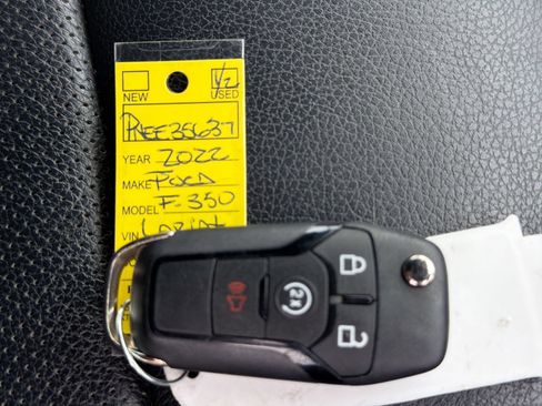 Used 2022 Ford F350 Lariat w/ Chrome Package AWD/4WD image 36