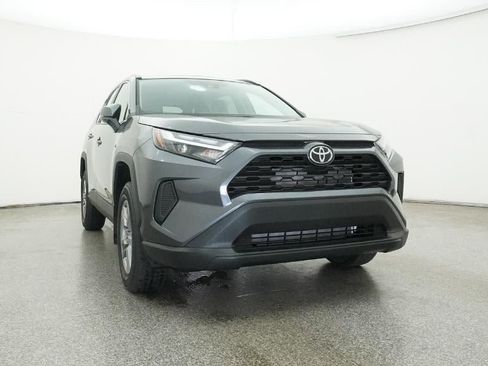 New 2025 Toyota RAV4 XLE image 22