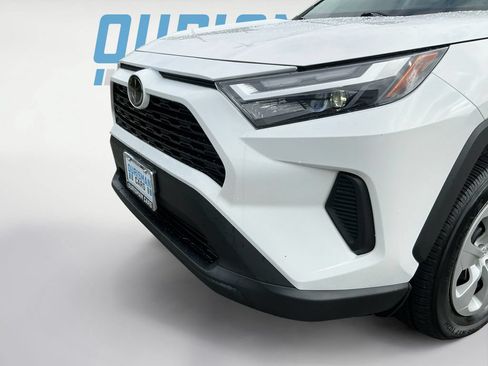 Used 2024 Toyota RAV4 LE AWD/4WD image 22