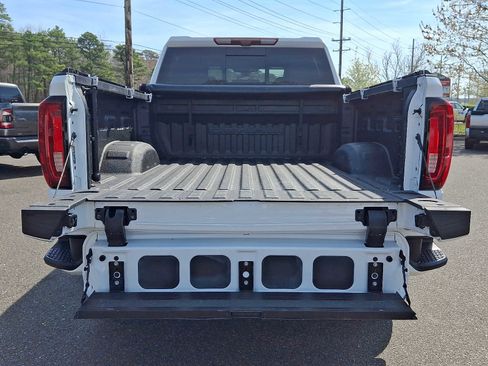 Used 2023 GMC Sierra 2500 Denali w/ Denali Ultimate Package image 35