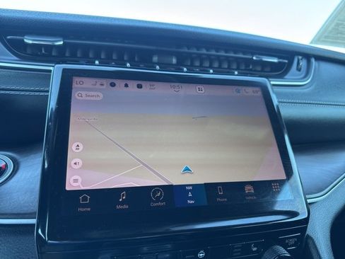 Used 2024 Jeep Grand Cherokee Limited 4xe image 3