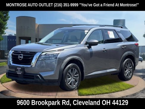 Used 2023 Nissan Pathfinder SV AWD/4WD image 9
