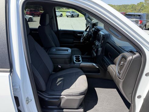 Used 2020 Chevrolet Silverado 2500 LT w/ Texas Edition AWD/4WD image 19