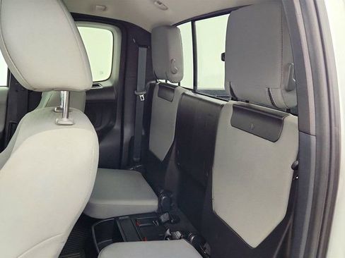 Used 2019 Toyota Tacoma SR w/ SX Package image 19