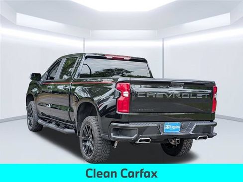 Used 2025 Chevrolet Silverado 1500 LT Trail Boss w/ LPO, Dark Essentials Package AWD/4WD image 4