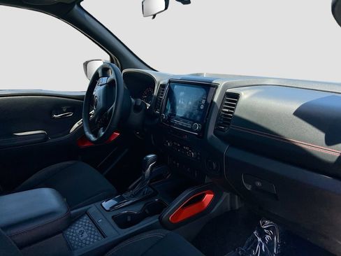 Used 2024 Nissan Frontier Pro-X w/ Pro Convenience Package RWD image 28