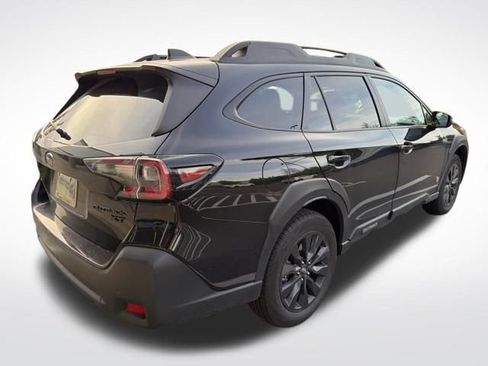 Used 2024 Subaru Outback Onyx Edition XT image 5