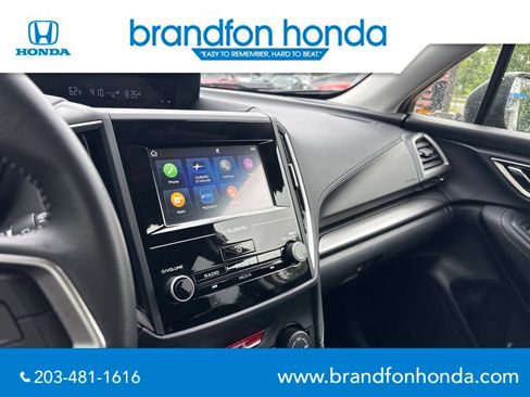 Used 2024 Subaru Forester Premium AWD/4WD image 18