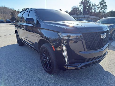 Certified 2023 Cadillac Escalade ESV Sport Platinum w/ LPO, ONYX Package image 3