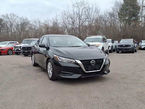 Used 2023 Nissan Sentra S image 3