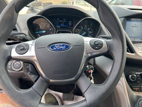 Used 2016 Ford Escape SE w/ Equipment Group 201A AWD/4WD image 11