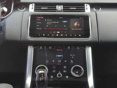 Used 2018 Land Rover Range Rover Sport HSE image 29