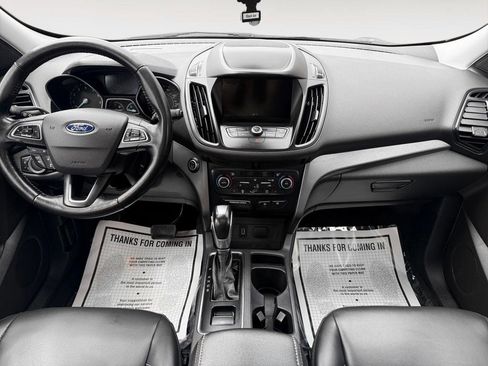 Used 2019 Ford Escape SEL AWD/4WD image 17