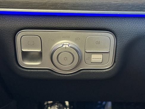 Certified 2026 Mercedes-Benz GLE 350 4MATIC image 36