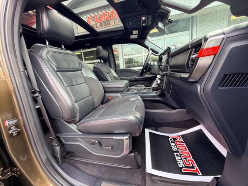 Used 2025 Ford F150 Raptor AWD/4WD image 41