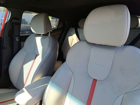 Used 2020 Hyundai Veloster Turbo Ultimate image 11