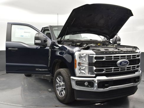 New 2025 Ford F250 XLT w/ 360-Degree Camera Package image 35