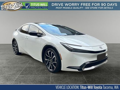 Used 2024 Toyota Prius Prime Premium image 1