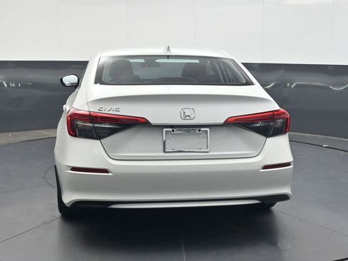 Used 2023 Honda Civic LX image 5