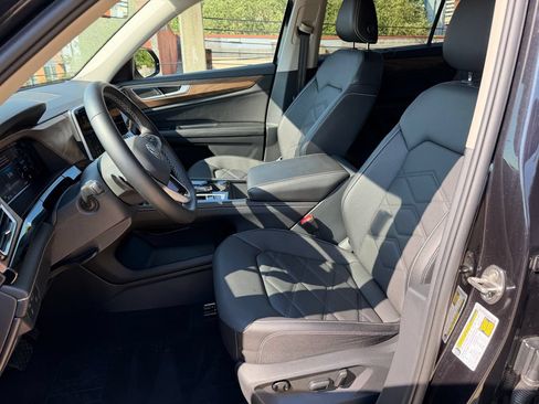 Certified 2026 Volkswagen Atlas SE AWD/4WD image 11