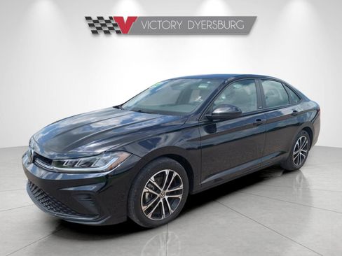 Used 2025 Volkswagen Jetta Sport FWD image 8