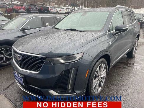 Used 2020 Cadillac XT6 Premium Luxury image 1
