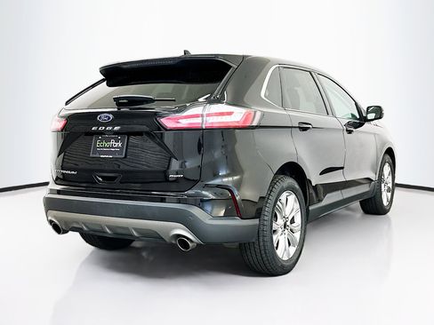 Used 2024 Ford Edge Titanium image 9