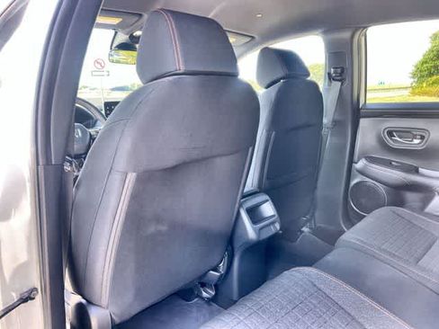 Used 2026 Honda HR-V Sport image 13