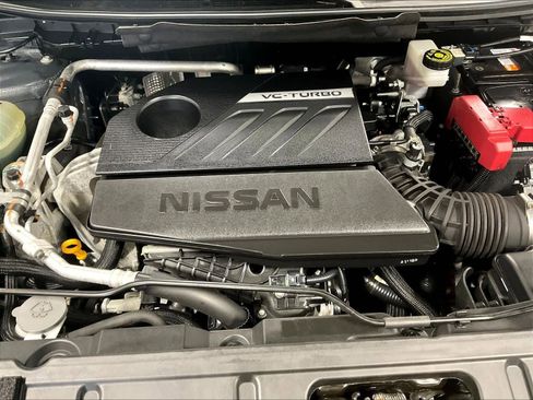Used 2023 Nissan Rogue S image 29