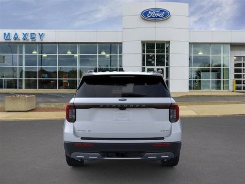 New 2026 Ford Explorer Active AWD/4WD image 28