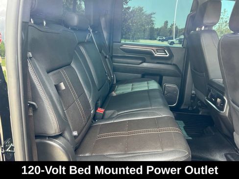 Used 2024 Chevrolet Silverado 3500 High Country w/ High Country Premium Package AWD/4WD image 20
