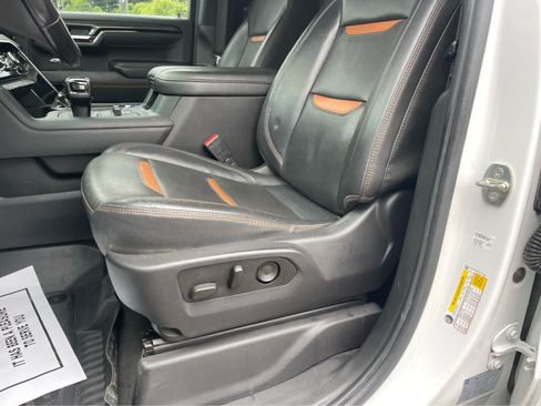 Used 2023 GMC Sierra 1500 AT4 w/ AT4 Premium Package AWD/4WD image 13