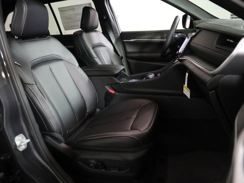 New 2026 Jeep Grand Cherokee Limited AWD/4WD image 19