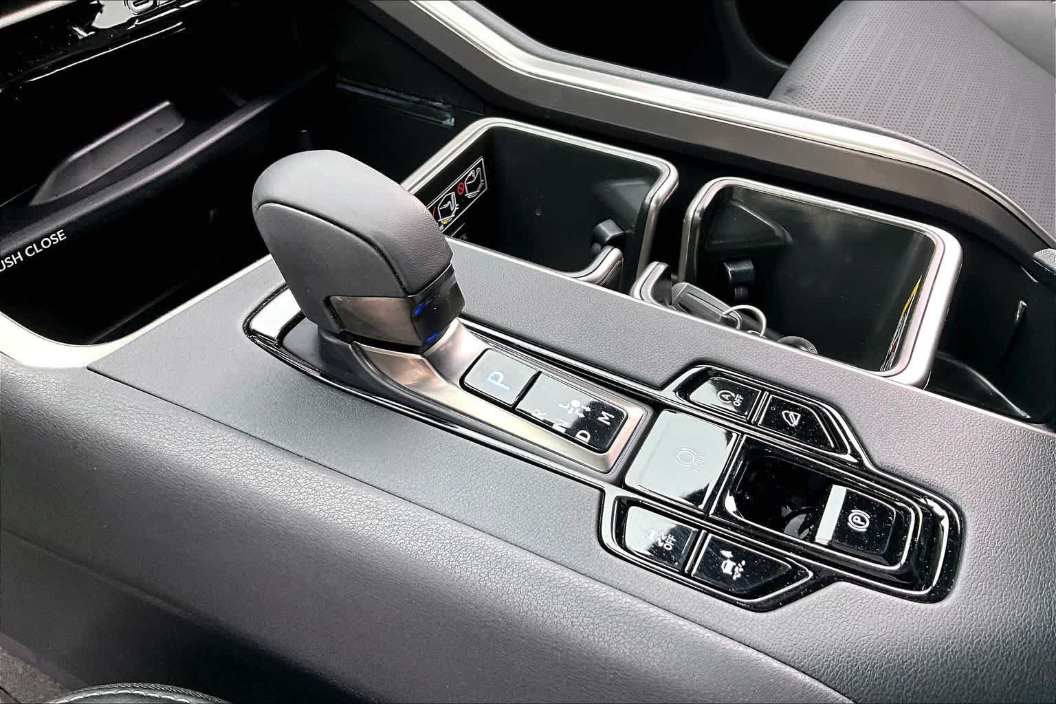 Used 2026 Lexus TX 350 AWD w/ Technology Package image 17