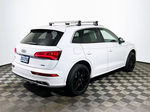Used 2020 Audi Q5 e Premium Plus w/ Premium Plus Package AWD/4WD image 7