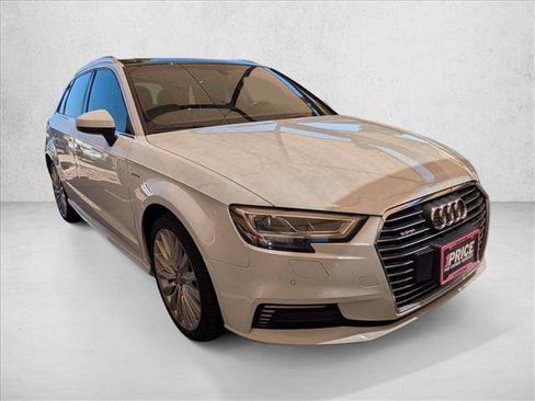 Used 2017 Audi A3 e-tron Premium Plus w/ Premium Plus Package FWD image 3