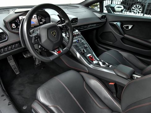 Used 2018 Lamborghini Huracan LP 580-2 image 20