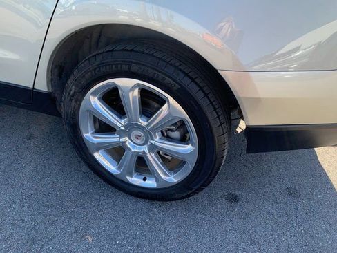 Used 2013 Cadillac SRX Premium image 9