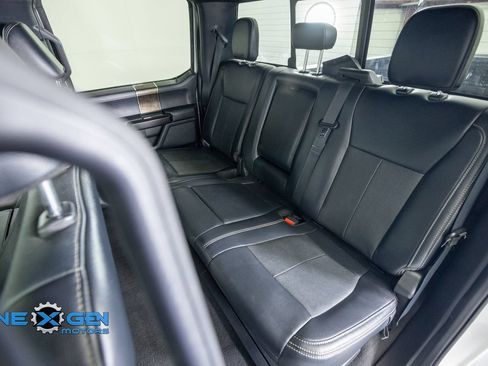 Used 2022 Ford F350 Lariat w/ Lariat Ultimate Package AWD/4WD image 34