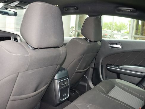 Used 2023 Dodge Charger SXT image 31