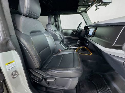 Used 2022 Ford Bronco Badlands AWD/4WD image 32
